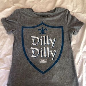 DILLY DILLY T-shirt